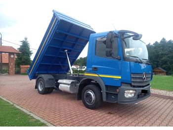 Camion benne MERCEDES-BENZ Atego