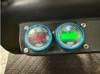 Mini pelle JPC HT12 - NEW AND UNUSED!: photos 5 Mini pelle JPC HT12 - NEW AND UNUSED!: photos 5