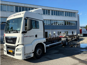 Camion porte-conteneur/ Caisse mobile MAN TGS