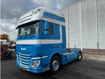 Tracteur routier DAF XF 440
