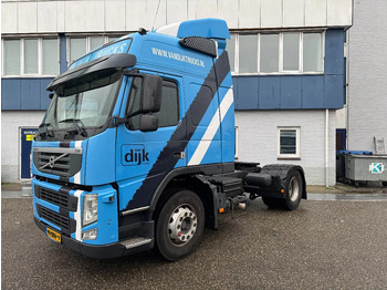 Tracteur routier VOLVO FM 330