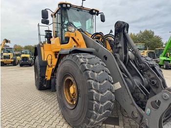 Chargeuse sur pneus VOLVO L180H