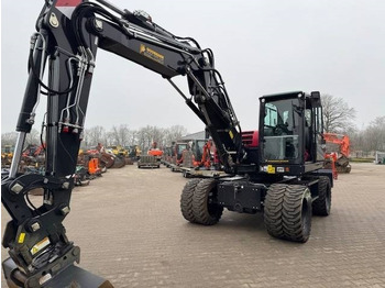 Pelle sur pneus Yanmar B 110 W: photos 2