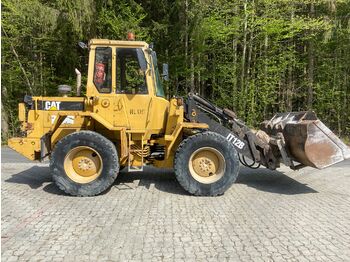 Chargeuse sur pneus CATERPILLAR IT 12 B: photos 2
