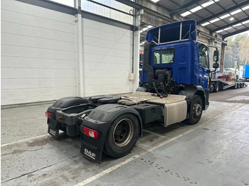 Tracteur routier DAF CF 330: photos 5