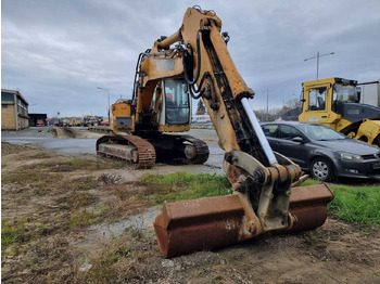 Pelle LIEBHERR R 914