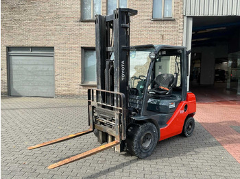 Chariot élévateur TOYOTA FDF 25