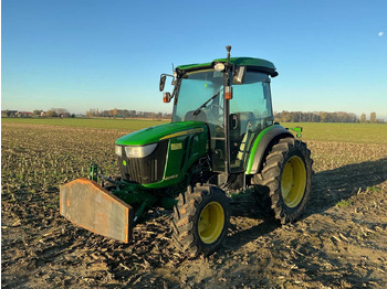 Tracteur agricole JOHN DEERE 2000 Series