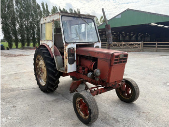 Tracteur agricole BELARUS
