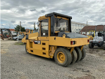 Compacteur à pneus CATERPILLAR PS300