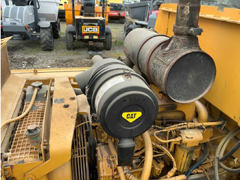 Compacteur à pneus Caterpillar PS 300C: photos 5