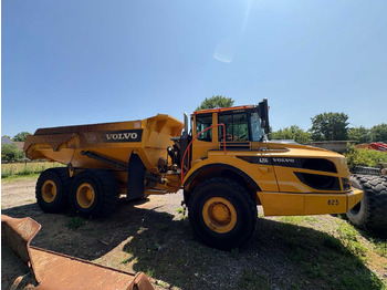 Engins de chantier VOLVO A25G