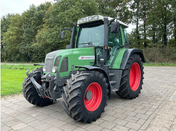 Tracteur agricole FENDT 400 Vario