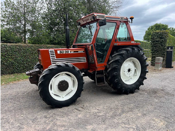 Tracteur agricole FIAT 90 series