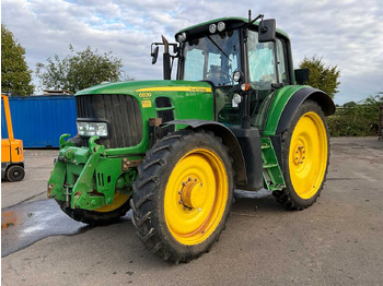 Tracteur agricole JOHN DEERE 6830