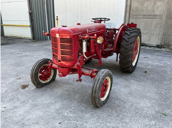 Tracteur agricole McCORMICK