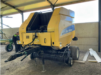 Presse à balles rondes NEW HOLLAND