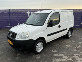 Véhicule utilitaire FIAT Doblo 1.6