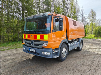 Balayeuse de voirie Bucher Cityfant 60 MB Atego: photos 2