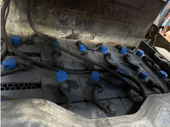 Chariot élévateur électrique Chariot élévateur frontal électrique TOYOTA 02-7FD25: photos 4