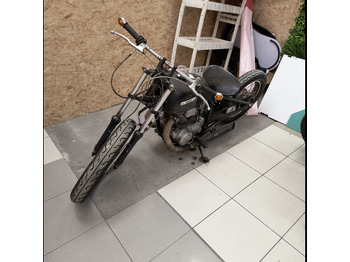 Motocyclette HONDA