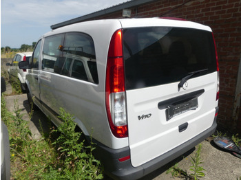 Transport de personnes REF:Immatriculé sous : 1-CWZ-976 - Voiture Mercedes-Benz Vito: photos 4