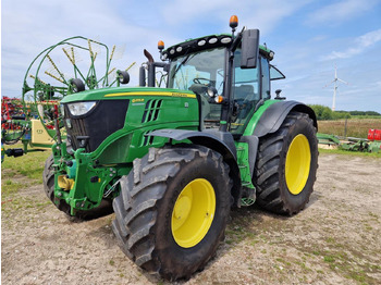 Tracteur agricole JOHN DEERE 6215R