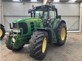 Tracteur agricole JOHN DEERE 7530
