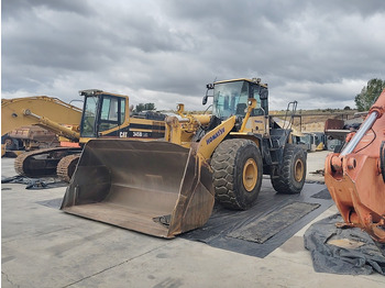 Chargeuse sur pneus KOMATSU WA480