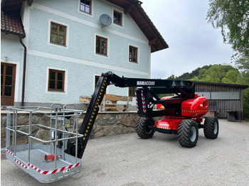 Nacelle articulée MANITOU