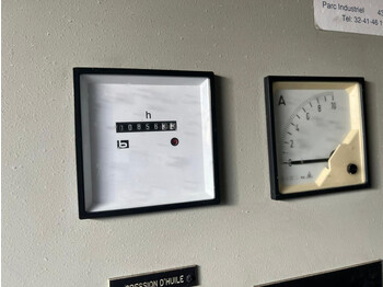 Groupe électrogène Cummins KTA 38 G1 Leroy Somer 1500 kVA Silent generatorset in 40 ft container: photos 4