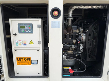 Groupe électrogène Perkins 1103A-33G 33 kVA Silent generatorset as New ! 231 hours !: photos 2