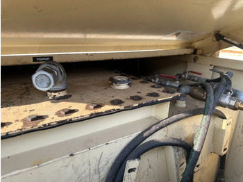 Cuve de stockage Tolsma Kiwa IBC 3000 liter Dieseltank Milieutank: photos 5 Cuve de stockage Tolsma Kiwa IBC 3000 liter Dieseltank Milieutank: photos 5