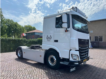 Tracteur routier DAF XF 510