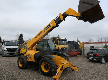 Chariot télescopique JCB