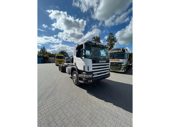 Tracteur routier SCANIA P124