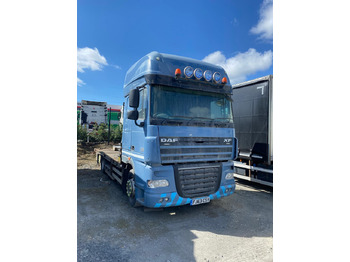 Camion plateau DAF XF