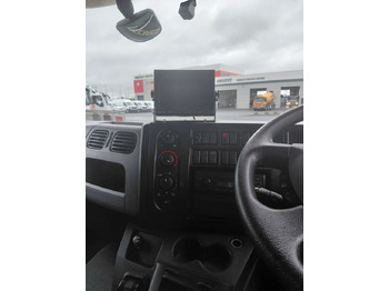 Camion fourgon 2019 Renault D 12T: photos 4