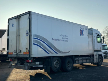 Camion frigorifique Renault Magnum 500: photos 4