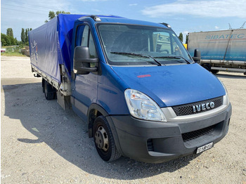 Utilitaire plateau baché IVECO Daily 35C15