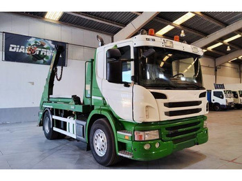 Camion multibenne SCANIA P 360