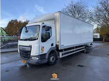 Camion fourgon DAF LF 220