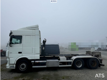 Camion ampliroll DAF XF 530