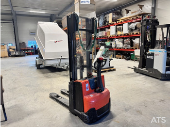 Engins de chantier BT Toyota Stax10: photos 3