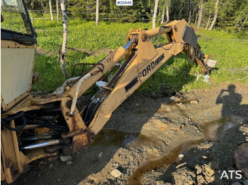 Tractopelle Ford 555 Traktorgraver m/ 2 frontskuffer og 2 graveskuffer: photos 5 Tractopelle Ford 555 Traktorgraver m/ 2 frontskuffer og 2 graveskuffer: photos 5