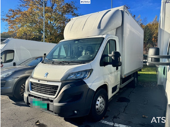 Fourgon grand volume PEUGEOT Boxer