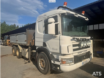 Camion plateau SCANIA P124