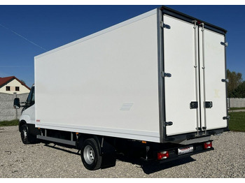 Fourgon grand volume Iveco Daily: photos 3