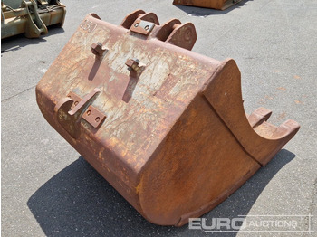 Godet 48" Digging Bucket, Volvo S1: photos 3