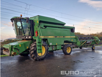 Moissonneuse-batteuse JOHN DEERE 2064